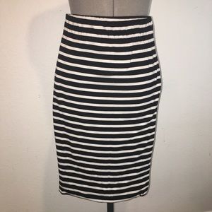 Body Con All Cotton Mid length pencil skirt